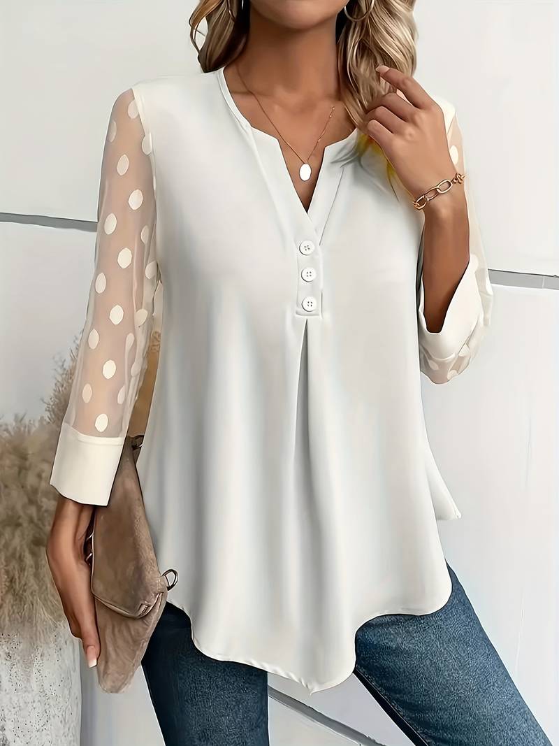 Roze® | Gebreide blouse met V-hals en knoopsluiting