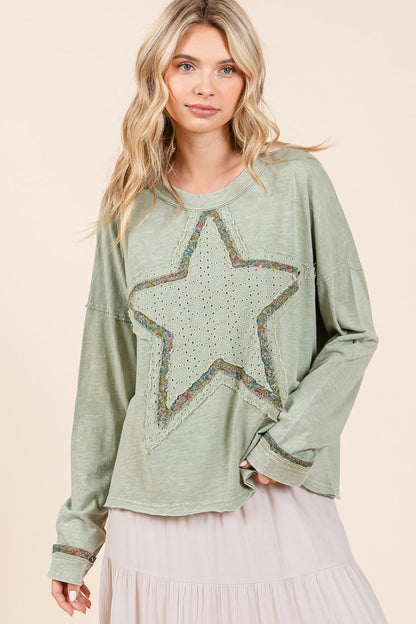 Francisca® | Mittoshop Mineral Wash Star Patch T-shirt met lange mouwen