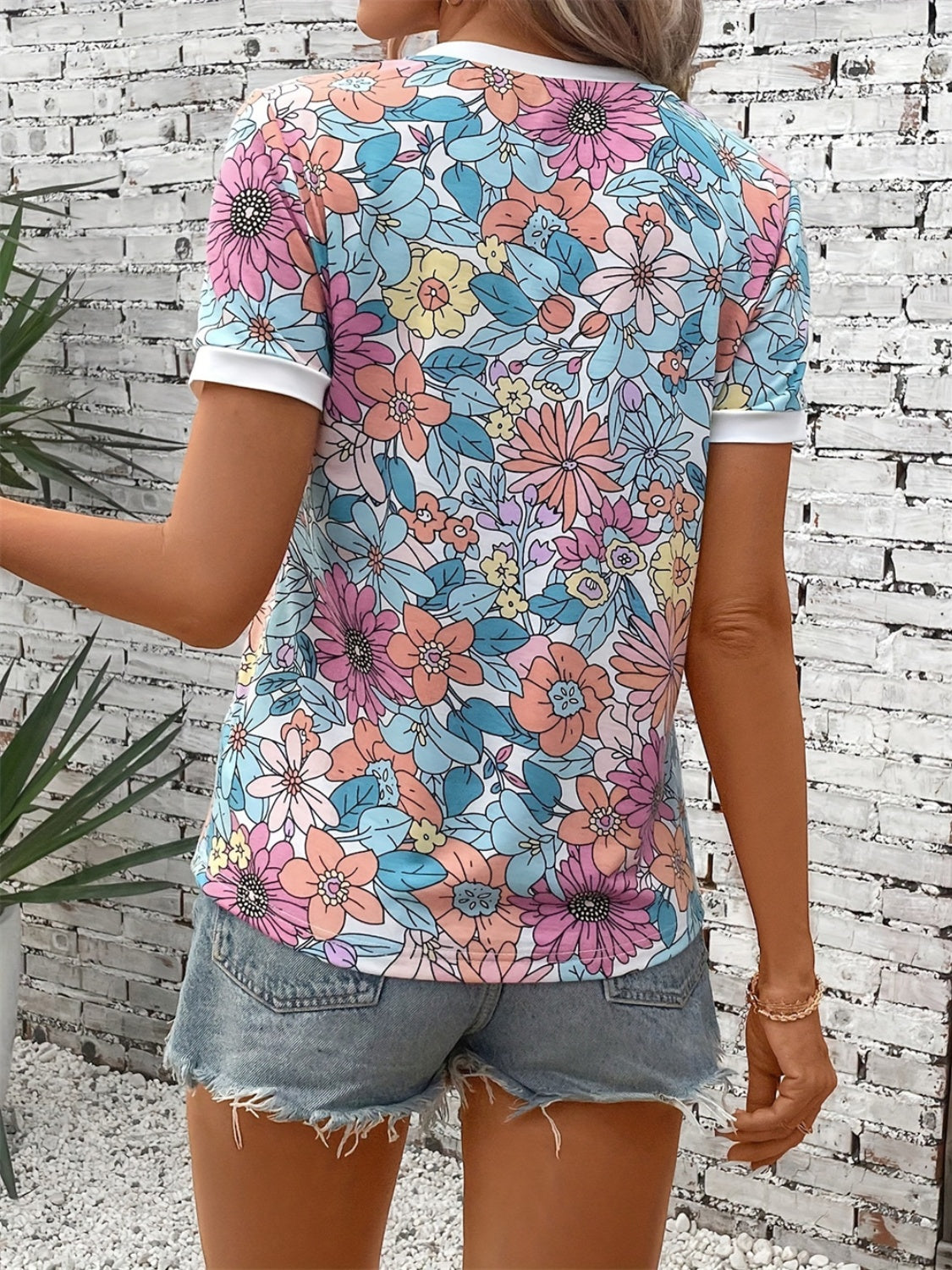 Ivana® | T-shirt met korte mouwen en ronde hals met bloemenprint