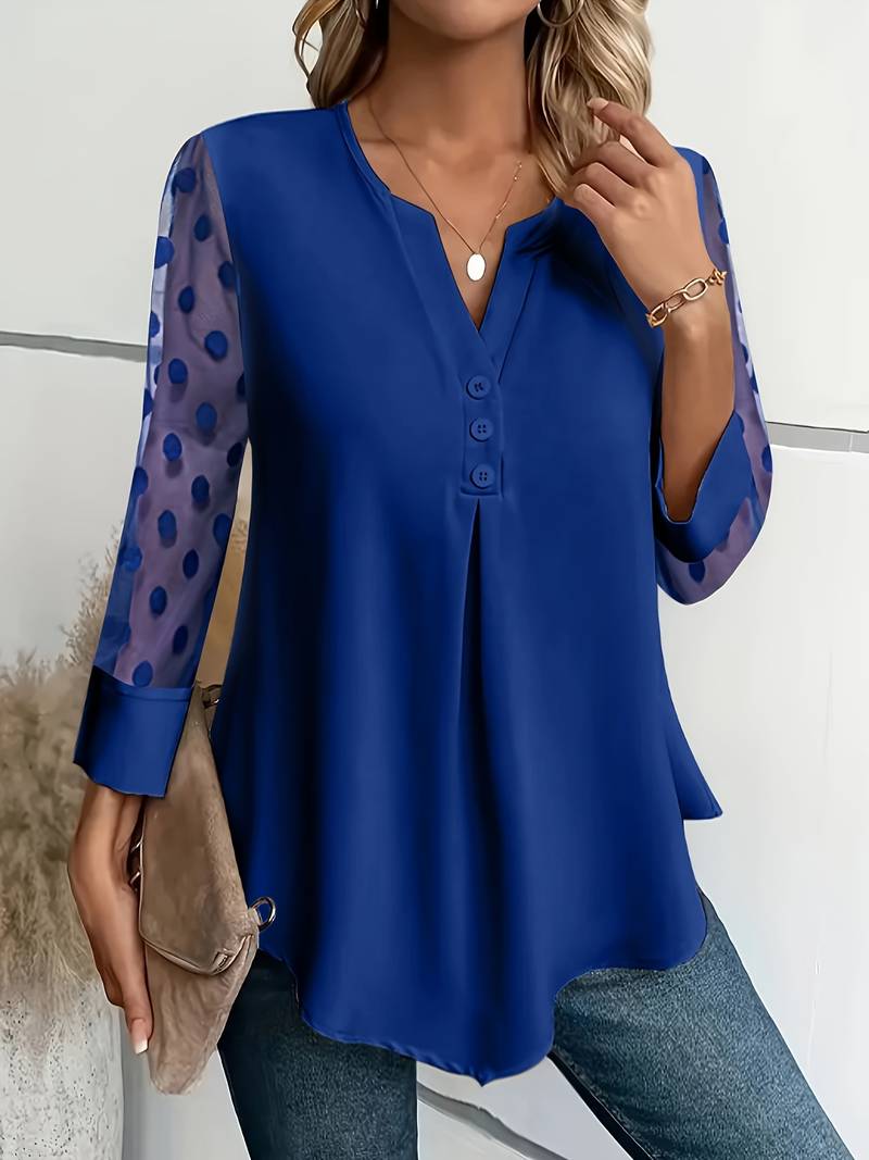 Roze® | Gebreide blouse met V-hals en knoopsluiting