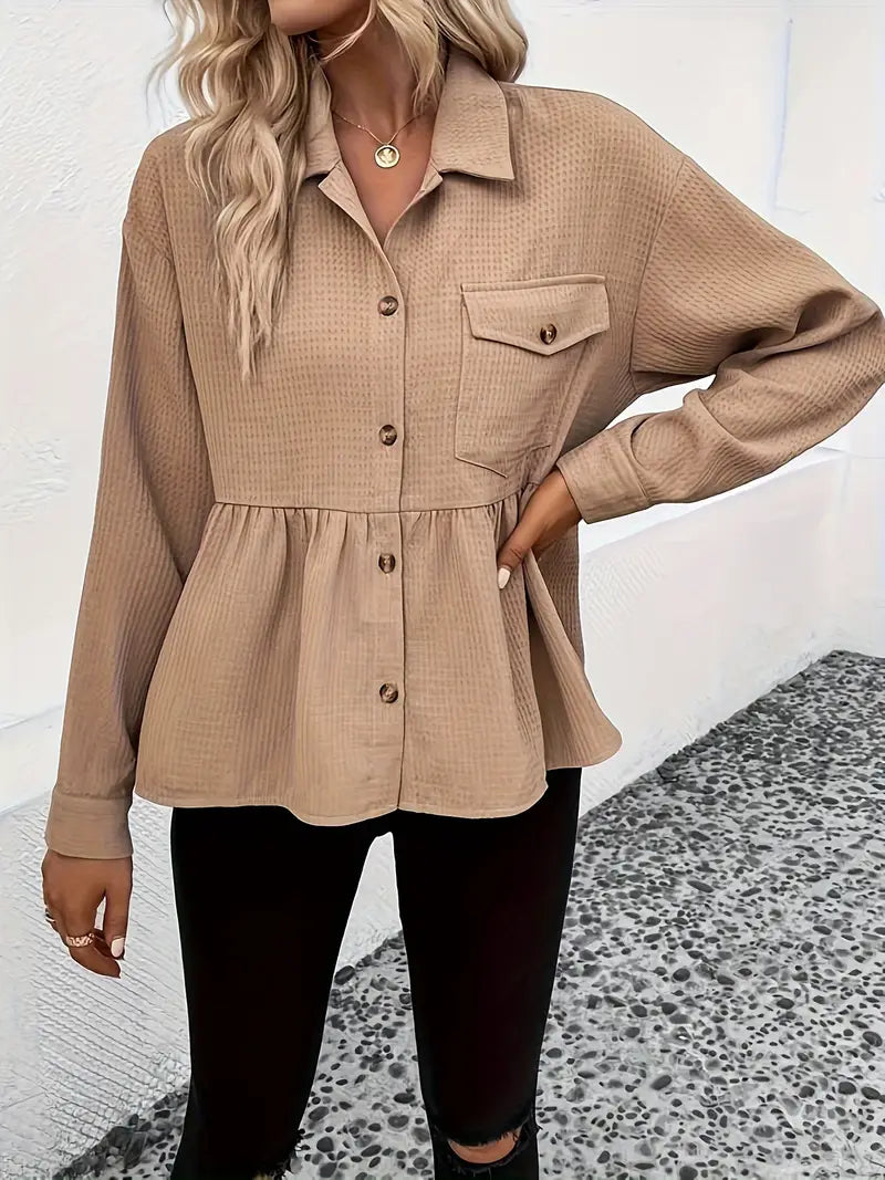 Deborah® | Moody blouse met ruches aan de zoom, casual met klepzak en knoopsluiting