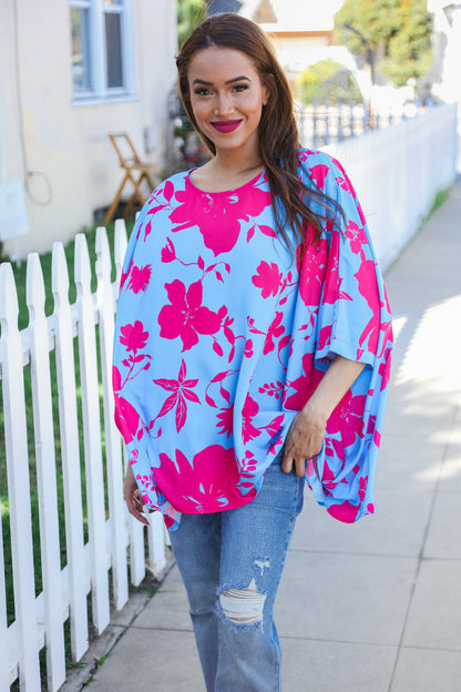 Samanta® | Asymmetrische cover-up blouse met fuchsia bloemmotief