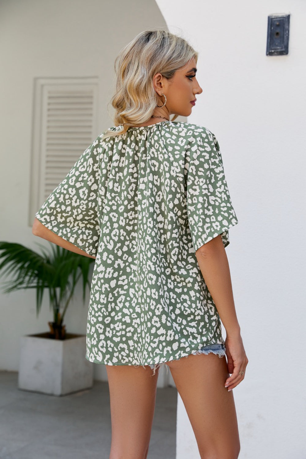 Estefanía® | Blouse met luipaardprint en halflange mouwen