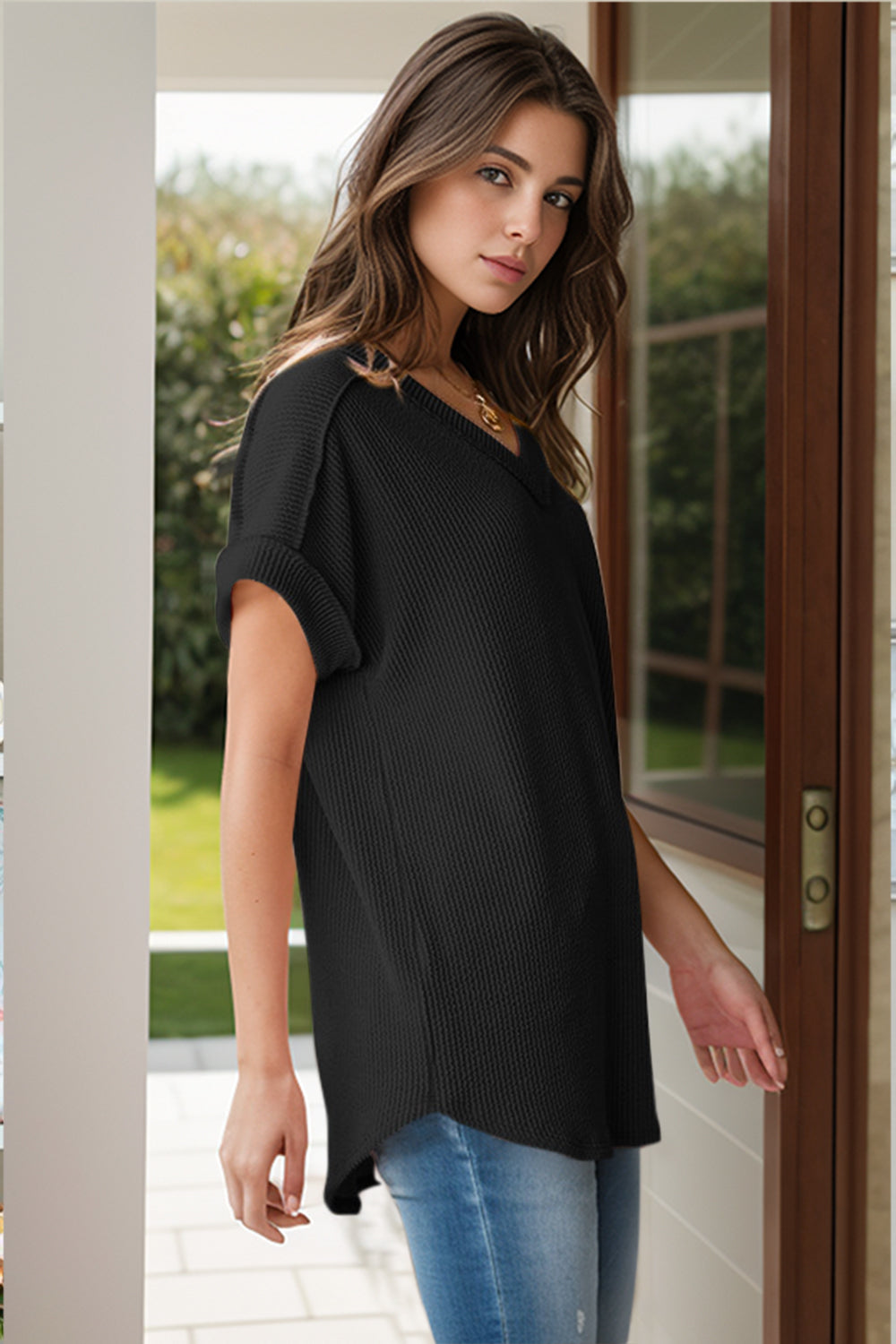 Lelie® | Gestructureerde blouse met korte mouwen en V-hals