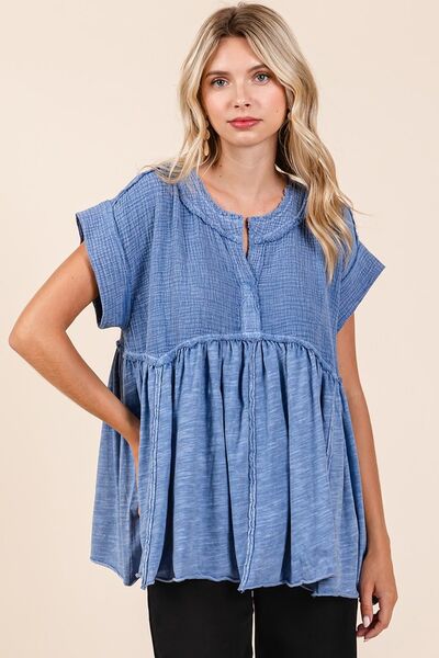 Erika® | Mixed media babydoll blouse met korte mouwen