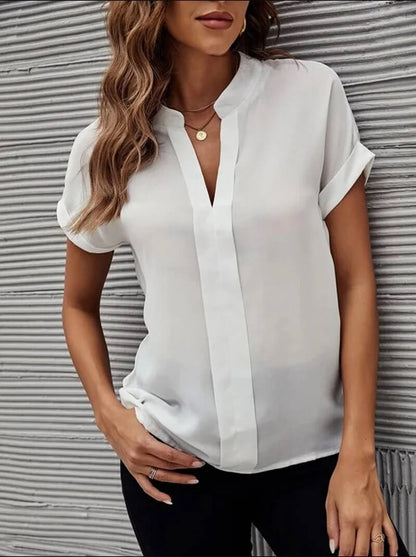 Natalie® | Elegante blouse met een V-hals