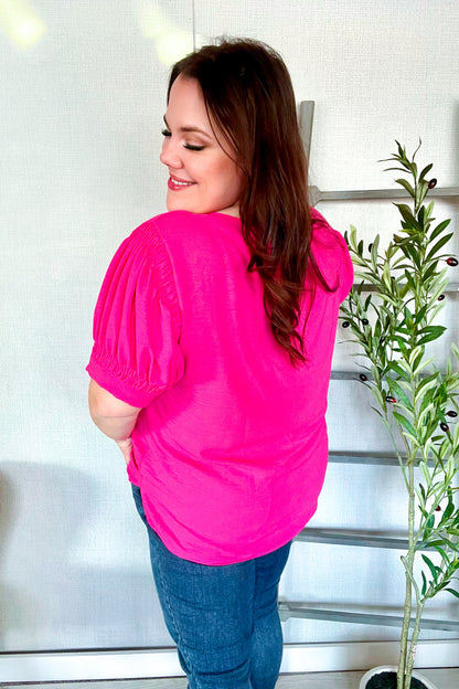 Soledad® | Perfectly You blouse met korte mouwen van effen fuchsiazijde met geplooide kap