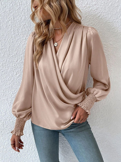 Diana® | Elegante blouse met halslijn en ballonmouwen