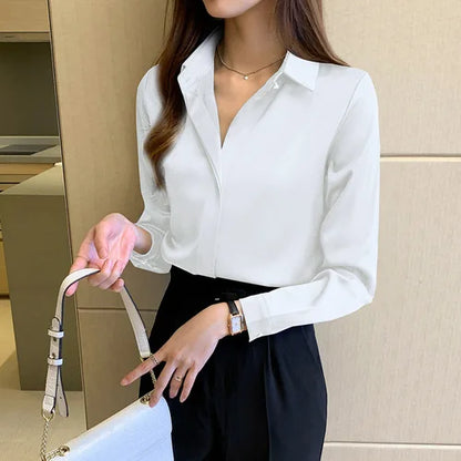 Kim® | Stijlvolle elegante satijnen blouse