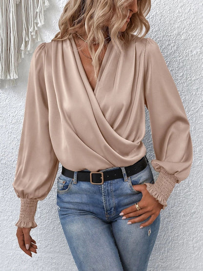 Diana® | Elegante blouse met halslijn en ballonmouwen