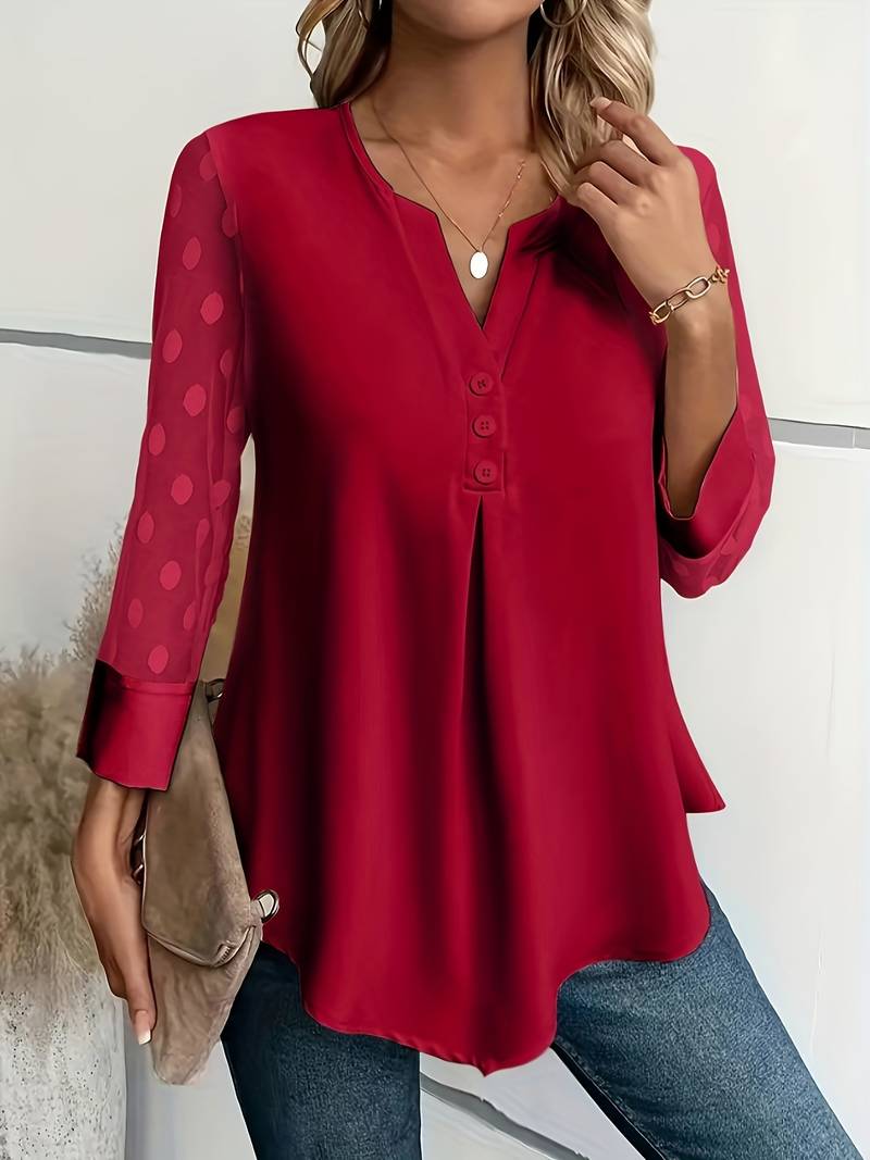 Roze® | Gebreide blouse met V-hals en knoopsluiting