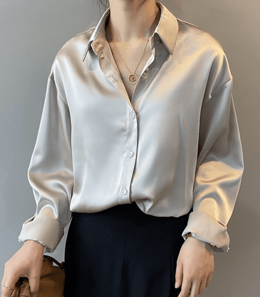 Glenda® | Zijden satijnen blouse met knopen