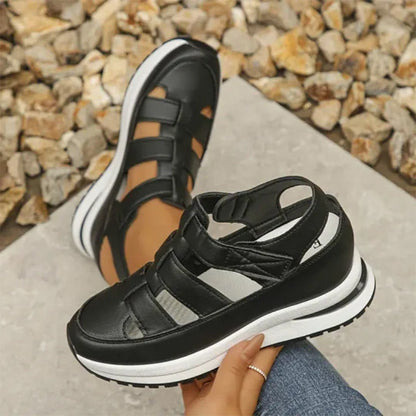 Lucie® | Gesloten sneakersandalen